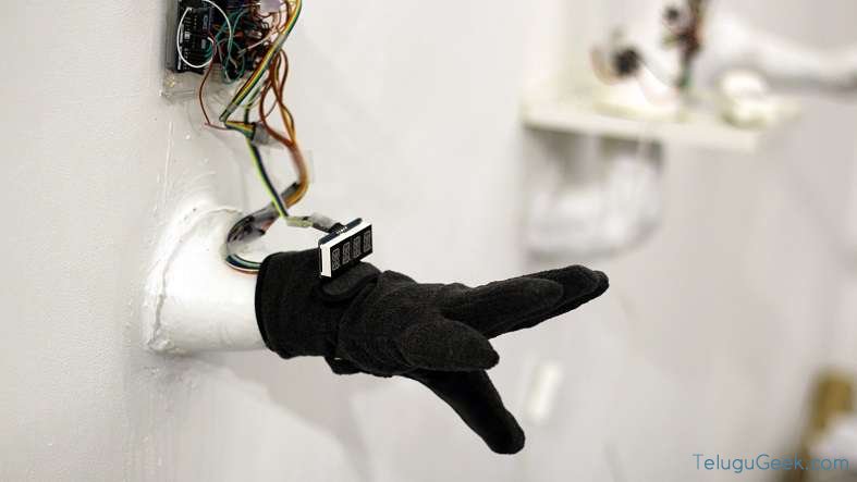 Smart glove